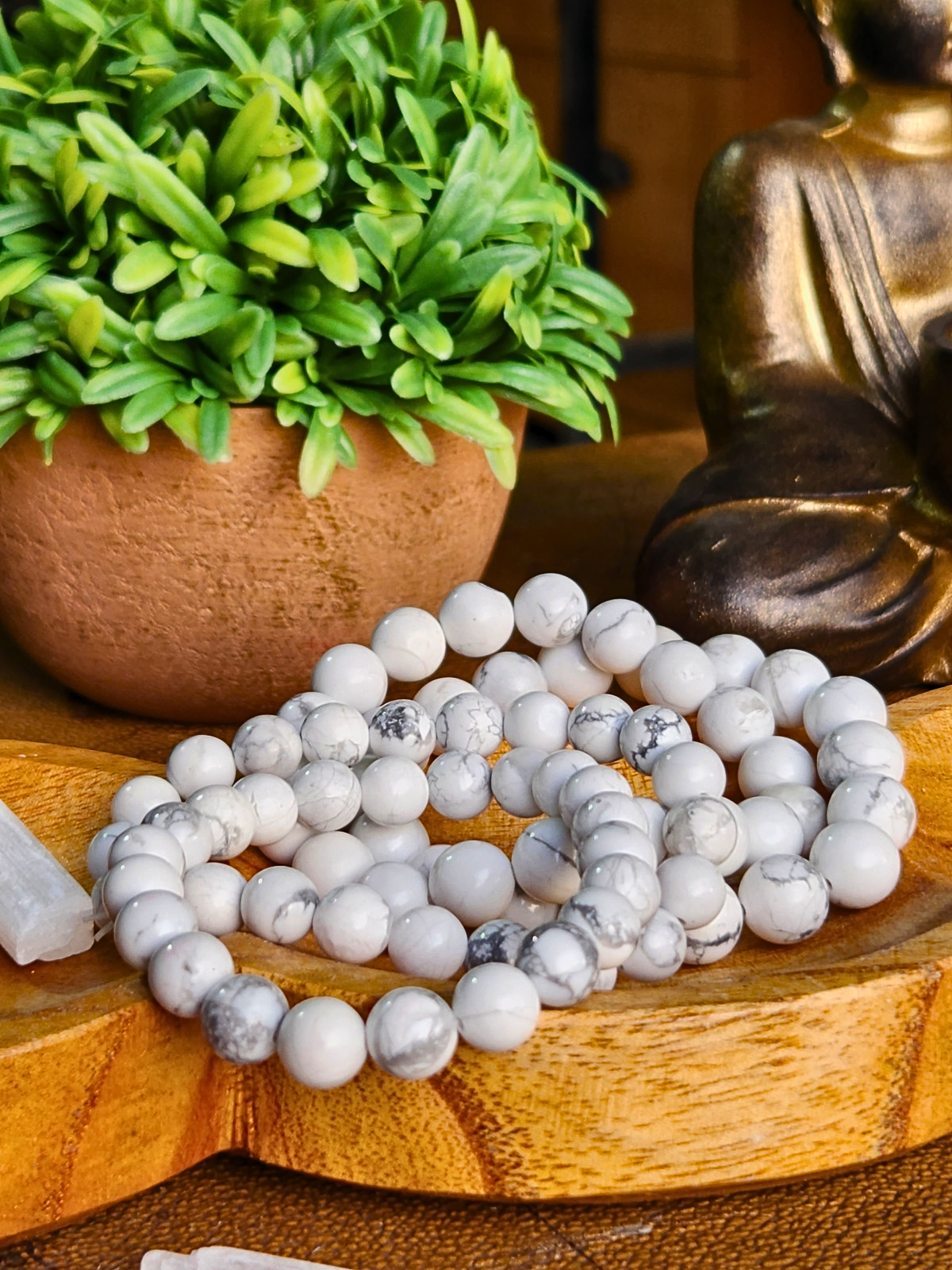 Howlite Bracelet 9MM